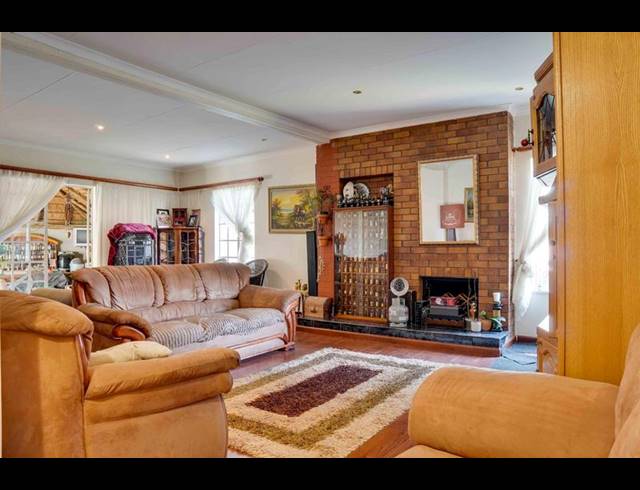3 BEDROOM HOUSE FOR SALE IN WITPOORTJIE